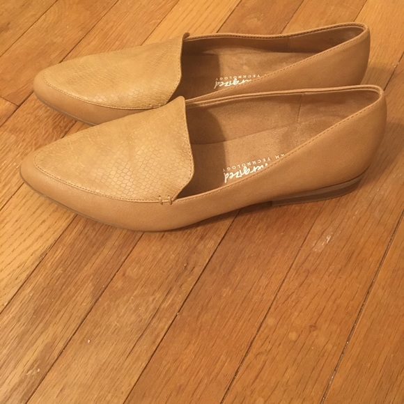 dr scholl's astaire loafer